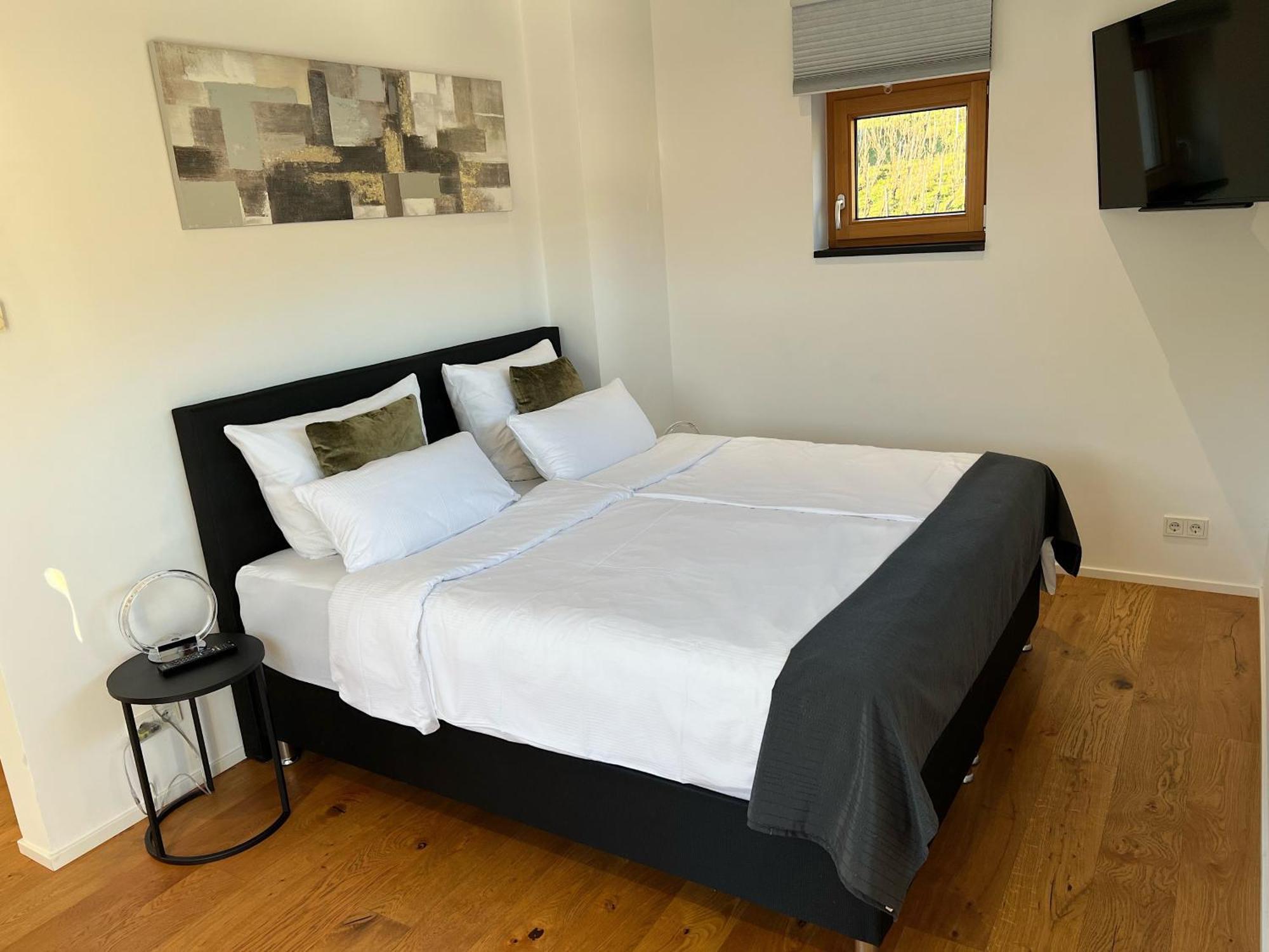 Weingut-Aparthotel Olinger Mehring  Quarto foto