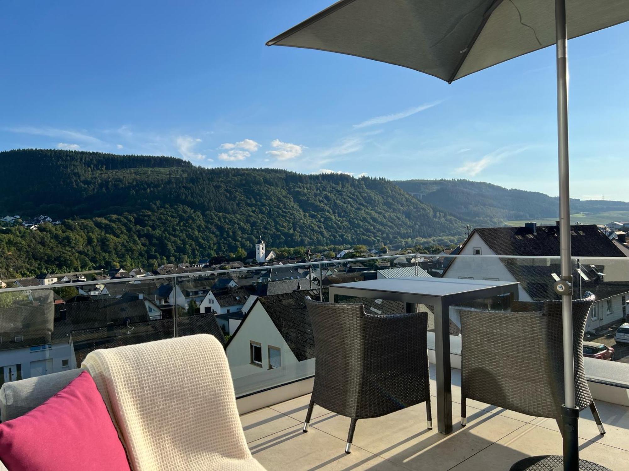 Weingut-Aparthotel Olinger Mehring  Quarto foto